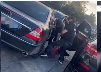 VIDEO/ I veshur me kostum sportiv në makinë, momenti i arrestimit të Ermir Tufës në rrugën Fushë-Krujë-Vorë