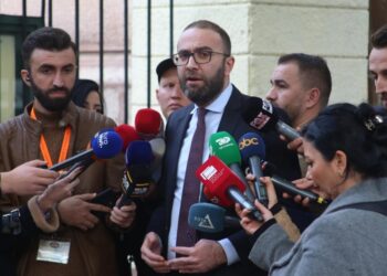 Bardhi: Opozita gati për të shkuar drejt çdo akti, sfidë bllokimi i shqyrtimit të buxhetit