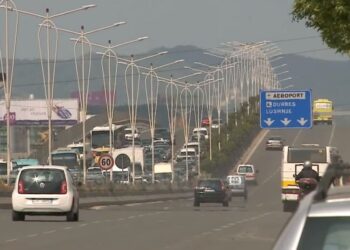 Balluku: Autostrada Tiranë-Durrës zgjerohet me 4 korsi brenda 2024