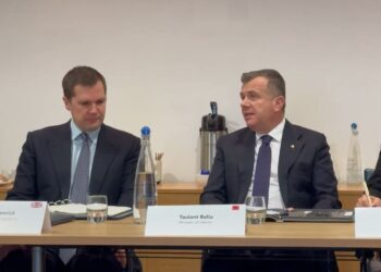 Nga rritja ekonomike te arsimi, Balla zbulon nga Londra pikat e bashkëpunimit Angli-Shqipëri