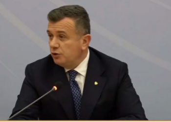 Balla: Aplikacionet e koduara të verifikohen. Kush tërhiqet nga ‘Vettingu’, s’ka vend në Policinë e Shtetit