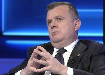 Të kërkuarit e drejtësisë strehohen në Dubai, Balla: Diskutim me Interpolin për deportimin e tyre!