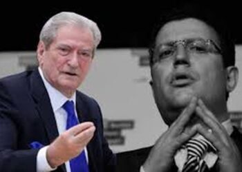 Me Berishën e ka?! Belind Këlliçi kujton me nostalgji Sokol Olldashin: Po të ishe ti sot në foltore, do…!