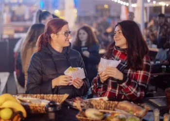 Rikthehet “Tirana Street Food Festival” në edicionin e saj të tretë, Veliaj: Muzikë, festë dhe ushqim