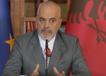 Akuzat e Berishës/ Rama: Asnjë familjar i imi s’ka përfituar kurrë nga fondet publike