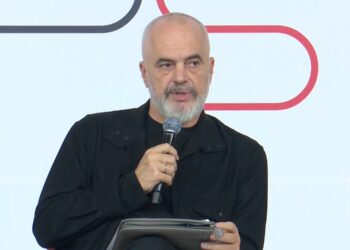 Rama: Buxheti 2024 mbështet financiarisht 717 mijë e 730 pensionistë