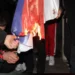 VIDEO /  Djegia e flamurit serb në Tiranë, proteston Beogradi: Dëmtohen marrëdhëniet mes dy shteteve! Autorët të dënohen