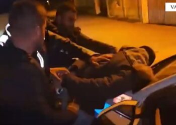 EMRAT/ Arrestohen 3 anëtarë të një grupi kriminal në Vaun e Dejës, dy në kërkim