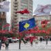 Kosova vishet kuqezi/ Festime në Prishtinë për 111-vjetorin e Pavarësisë së Shqipërisë
