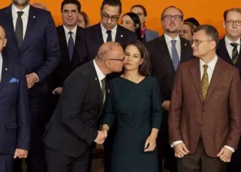‘E dhunshme’/ DW: Puthja e homologut kroat ndaj ministres së Jashtme gjermane shkakton zemërim