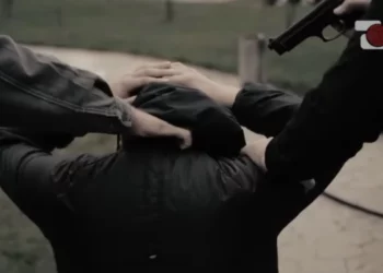 Banda nuk kurseu anëtarin që doli nga rreshti, si u ekzekutua “kushëriri”