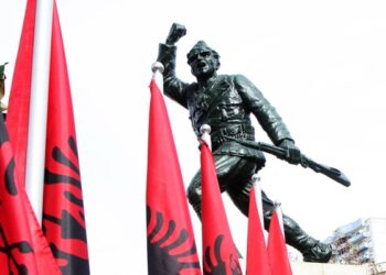 Dita që u bëmë me yll në ballë