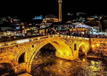 Kosovë/ Një foshnjë e porsalindur gjendet e vdekur në park, policia nis hetimet për vrasje