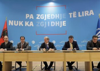 Berisha urdhëron kryetarët e degëve: Çohuni me të gjitha mjetet e mosbindjes civile!