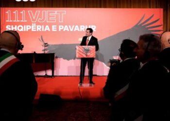Veliaj në pritjen zyrtare në vigjilje të festimeve të 111-vjetorit të Pavarësisë: Ajo që na bashkon sot është kulti i përbashkët i atdheut, që secili e ka brenda vetes