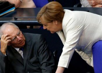 Ndahet nga jeta politikani gjerman, ministër i Merkel në kohën e krizës së eurozonës