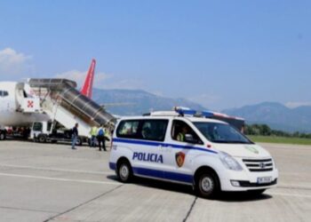 Ekstradohen nga Gjermania dy shqiptarët e dënuar për mashtrim