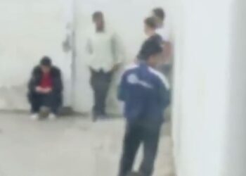 Të dënuarit shqiptarë në burgun e Korfuzit në grevë urie, 2 prej tyre në gjendje kritike