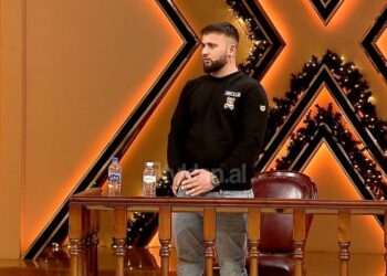 Një histori dashurie që lindi në Instagram: Më kërkoi divorcin dy javë pas martesës