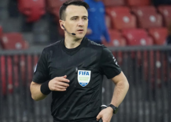 Një arbitër shqiptar vendos drejtësi në ndeshjen Inter-Real Sociedad