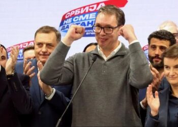 Vuçiç shpall fitoren me 47% në zgjedhje, shqiptarët sigurojnë një vend në parlamentin serb