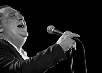 Greqia në zi, shuhet legjenda e muzikës Vasilis Karras