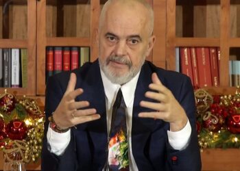 “Do ta paguani sa ‘frëngu pulën’”, Rama: Janë arkëtuar 3,5 mln euro nga shtesat pa leje