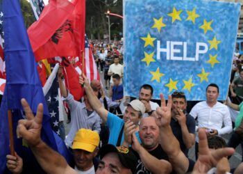 Sondazhi/ Europianët kundër hyrjes së Shqipëria në BE, më pak e pëlqyer pas Turqisë e Kosovës