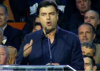 LIVE/ 33 vjetori i PD, Basha: Mirënjohje themeluesve, askush nuk mund ta bëjë pis këtë ngjarje historike
