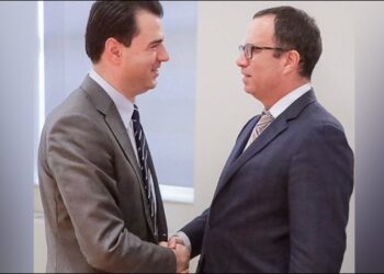 Vizita në SHBA/ Basha ‘thumbon’ Berishën: Sulmet e politikës ndaj SPAK, të papranueshme