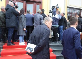 Deputetja e PS: Do e votojmë kërkesën e SPAK për arrestimin e Berishës! Kaosi prej hallit me drejtësinë, përdor partinë si avokat