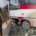 Aksident në Fier/ Autobusi i nxënësve përplaset me “Benz-in”