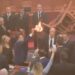 Flamur Noka ndez zjarr në Kuvend, Sali Berisha i bie tavolinës, Gaz Bardhi ‘kruhet’ me socialistët