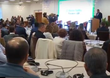 Ulet prodhimi i barnave/ Konferenca ne Tiranë: Si do ta zgjidhim?