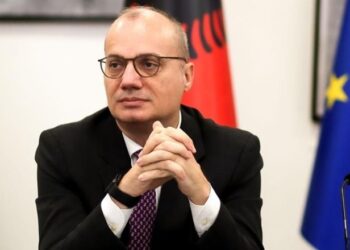 Ministri Hasani drejt Brukselit, do të marrë pjesë në samitin BE-Ballkani Perëndimor