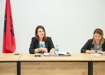 Masat për ndërrimin e viteve, Koçiu: Afro 2 mijë personel shëndetësor në gatishmëri