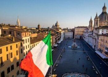 Vendimi/ Lejet e qëndrimit 3 vjeçare, lajm i mirë për shqiptarët në Itali