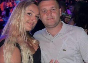 VIDEO/ Në timon, me kapele dhe e qeshur, pamje nga momentet e veçanta të Liridonës