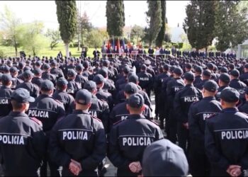 Qeveria: Kompensim ushqimor për rreth 10 mijë efektivë policie, marrin deri në 100 mijë lekë! 6 paga shpërblim për…!