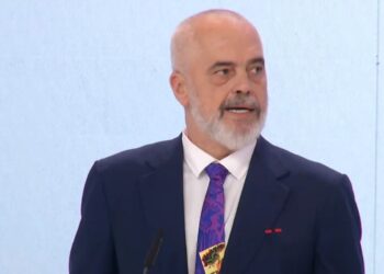 Rama: 21 janari, peng i drejtësisë së vjetër, i mbyllur në sundukët e maskarenjve të Shqipërisë! S’ka vajtur ende …!