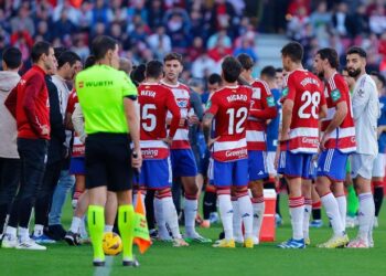 Uzuni në fushë, pezullohet ndeshja kundër Bilbaos në La Liga: Tifozi ndërron jetë në tribunë