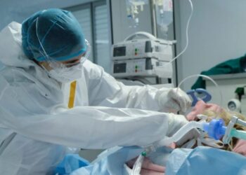 Sindroma e “mushkërisë së bardhë”: Pneumonia misterioze që filloi në Kinë është shfaqur edhe në vendet evropiane e në SHBA