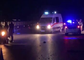 Aksidenti/ Përplasen dy makina, 6 persona të plagosur, mes tyre edhe një vajzë 11-vjeçare