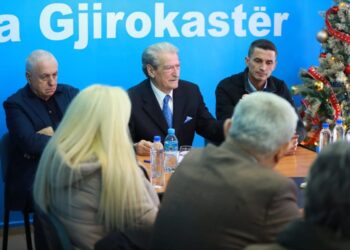 Berisha një zëri me Mitsotakis: Belerit t’i lejohet betimi, nëse shpallet i fajshëm t’i hiqet mandati