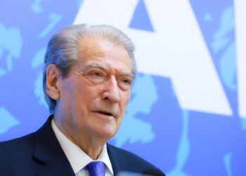 Berisha nuk përjashton skenarin e protestave të dhunshme: Do rrëzojmë qeverinë
