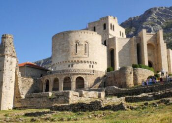 Muzeu Kombëtar “Gjergj Kastrioti” priti 110 mijë vizitorë në 11 muaj