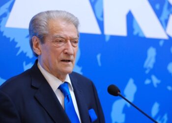 Berisha ndryshon mendje: S’do ta njoh vendimin e Parlamentit për SPAK