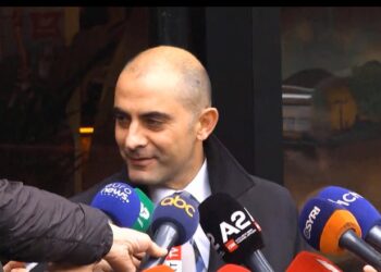 Arresti shtëpiak/ Avokati i Berishës zbulon sesi e priti ish-kryeministri komunikimin e masës së GJKKO