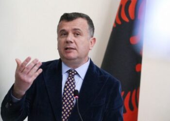 Arrestimi i Gëzim Çelës, reagon Balla: Forca e ligjit do godasë mbi këdo që vazhdon t’i fshihet drejtësisë!