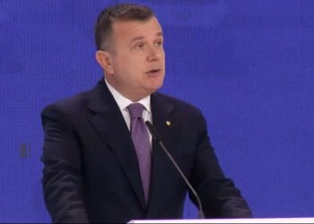 Balla: S’do ketë më feude e bajraqe. Do intensifikohen goditjet ndaj grupeve kriminale! 323 efektivë të arrestuar në kuadër të procesit të…!